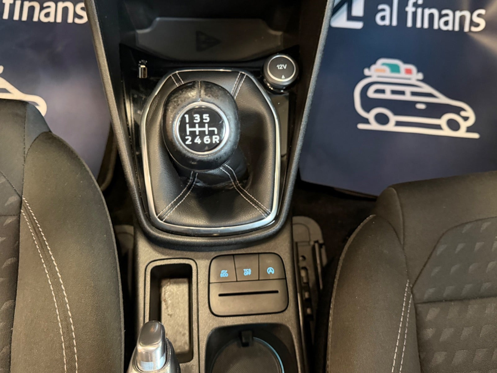 Grå Ford Fiesta fra 2018