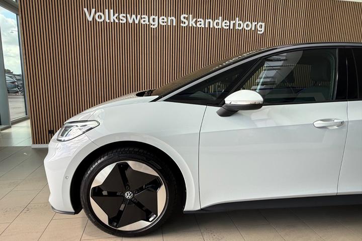 Hvid VW ID.3 fra 2025