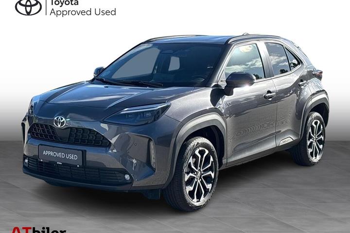 Sort Toyota Yaris Cross fra 2024