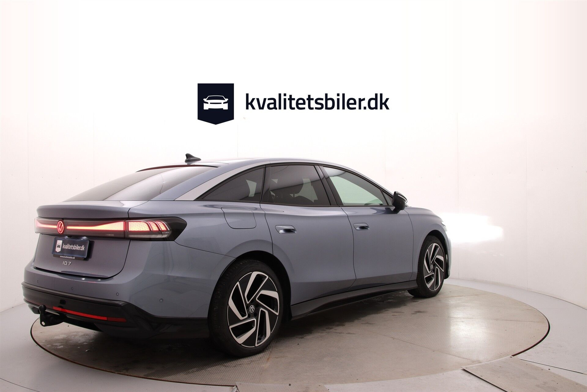 Blå VW ID.7 fra 2025