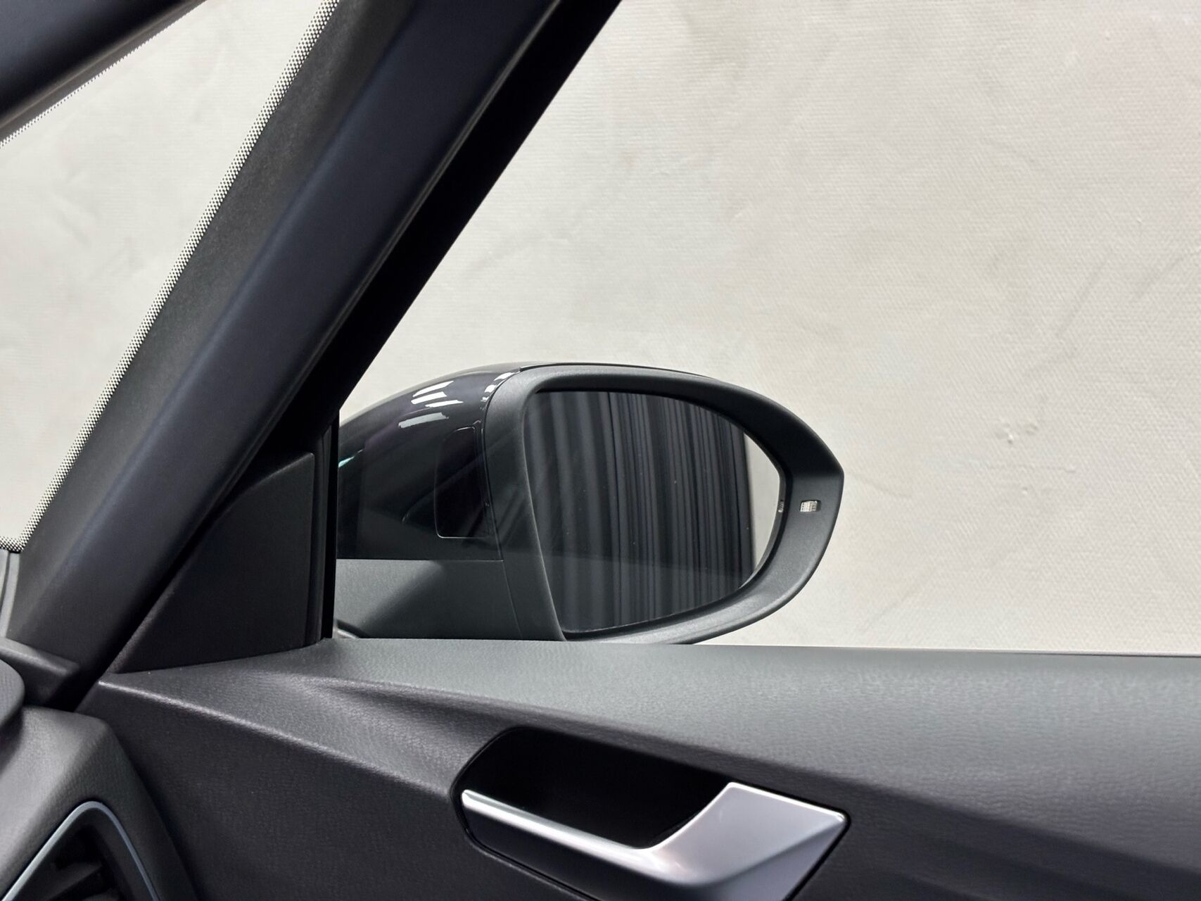 Grå VW ID.3 fra 2022