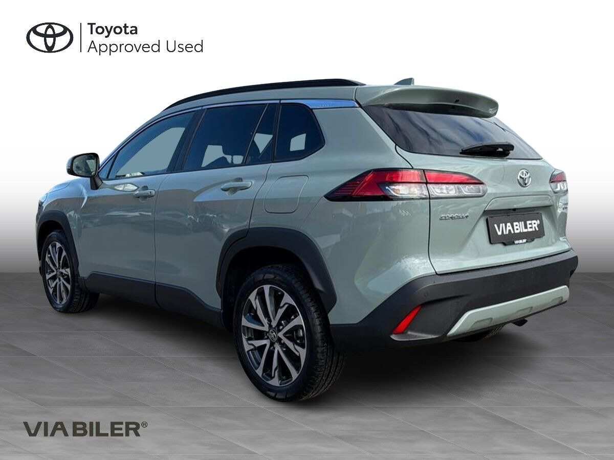 undefined Toyota Corolla Cross fra 2024