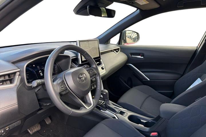 undefined Toyota Corolla Cross fra 2024