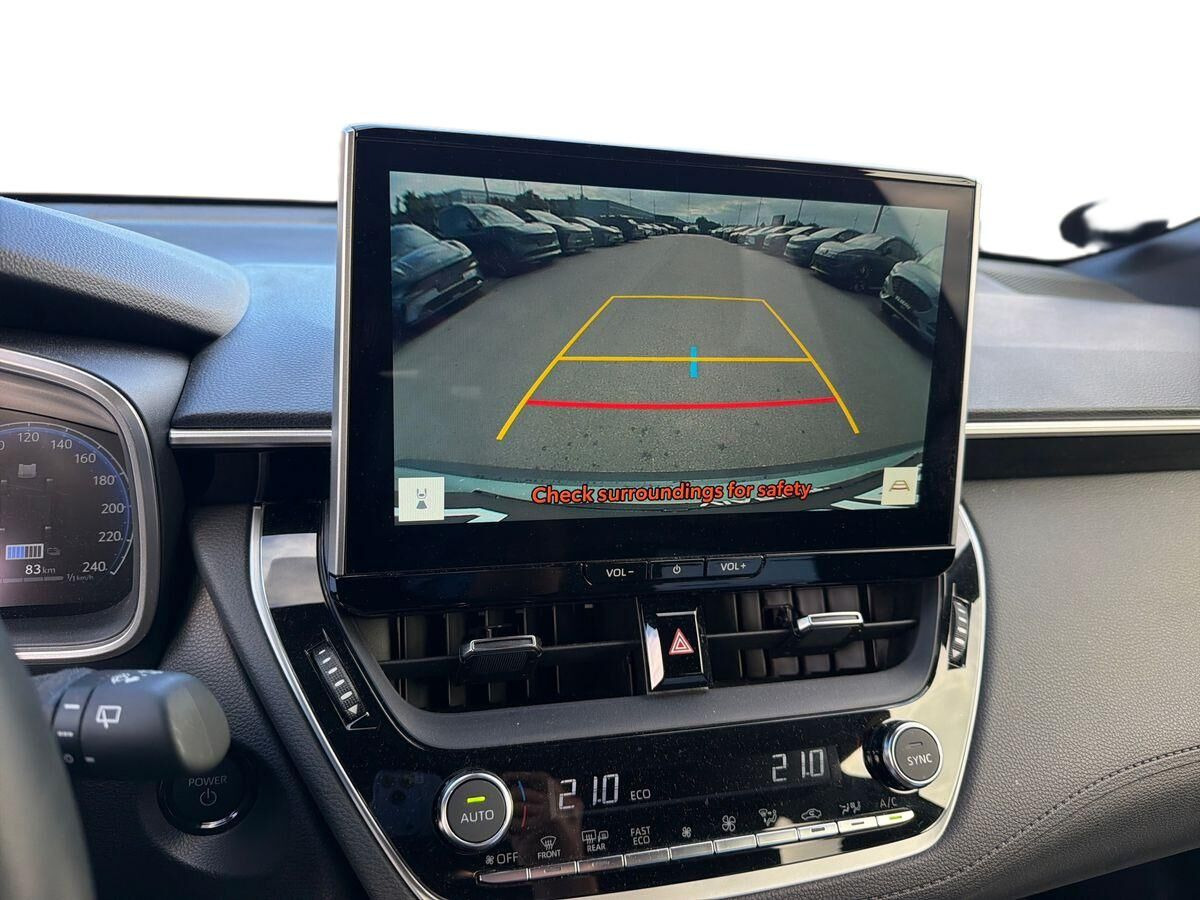 undefined Toyota Corolla Cross fra 2024