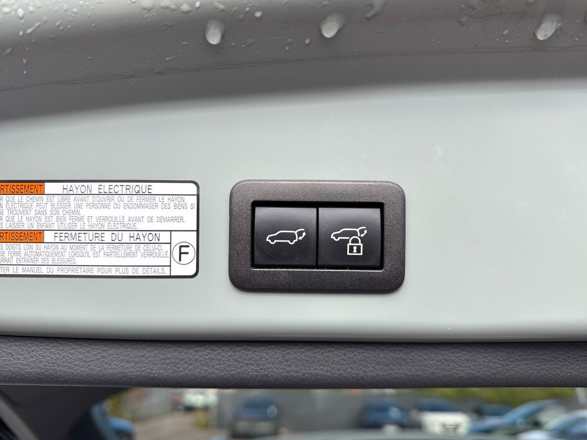 undefined Toyota Corolla Cross fra 2024