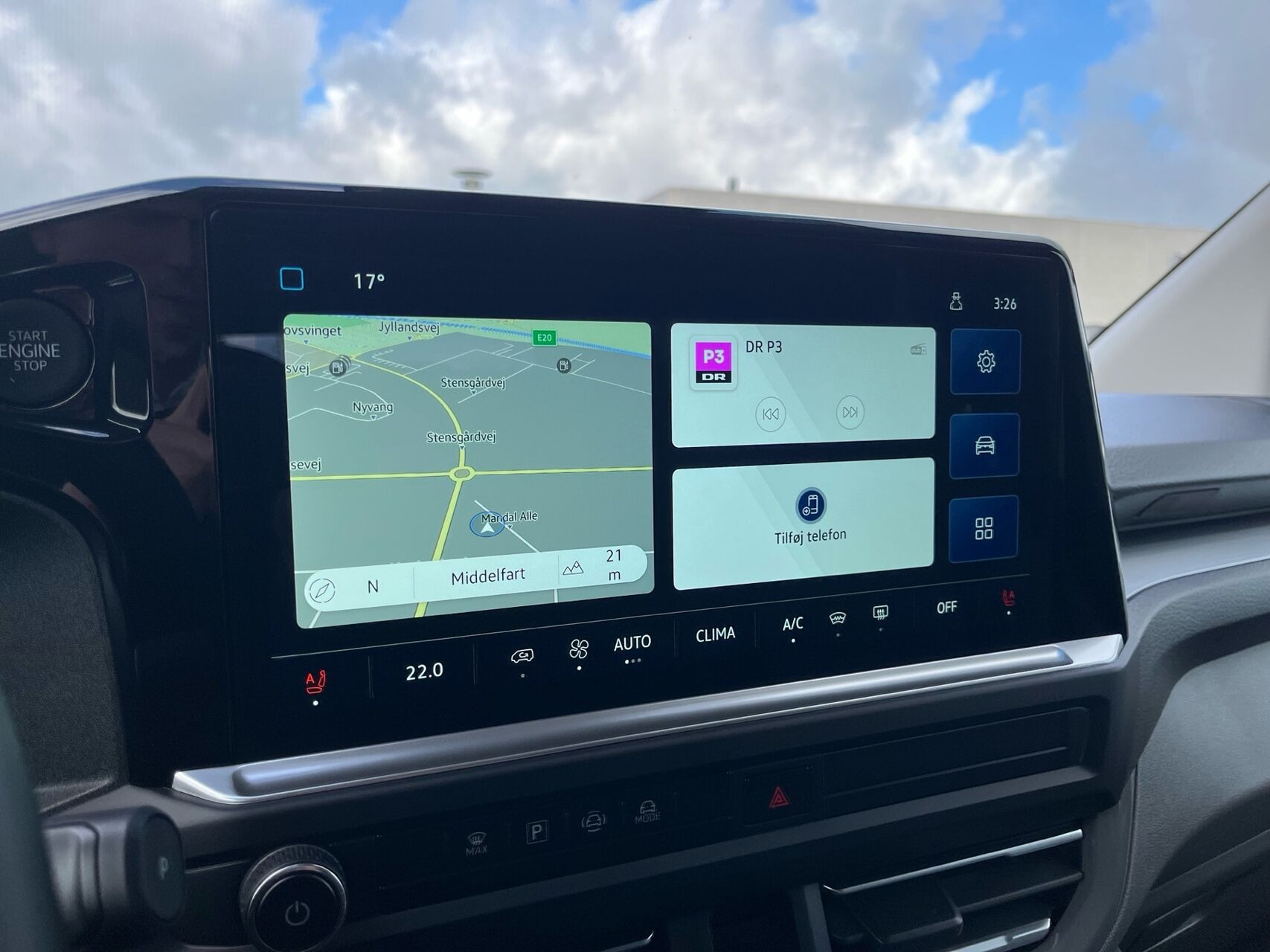 Grå VW e-Caravelle fra 2025