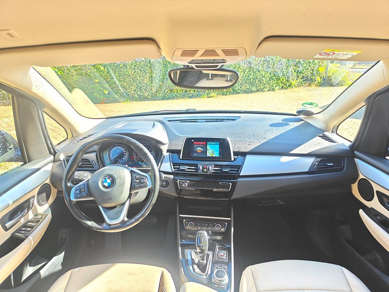 undefined BMW 218i fra 2021