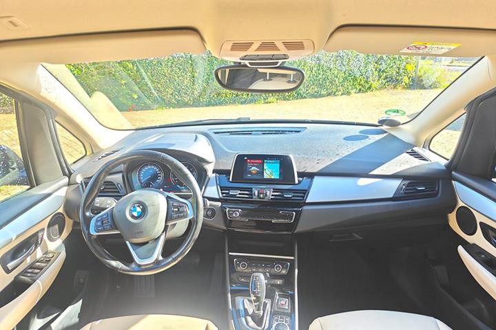 undefined BMW 218i fra 2021