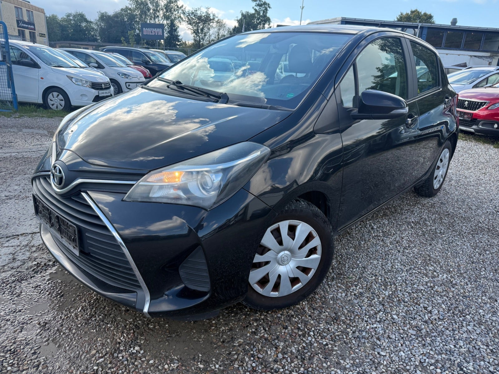 Toyota Yaris 1,0 VVT-i T2