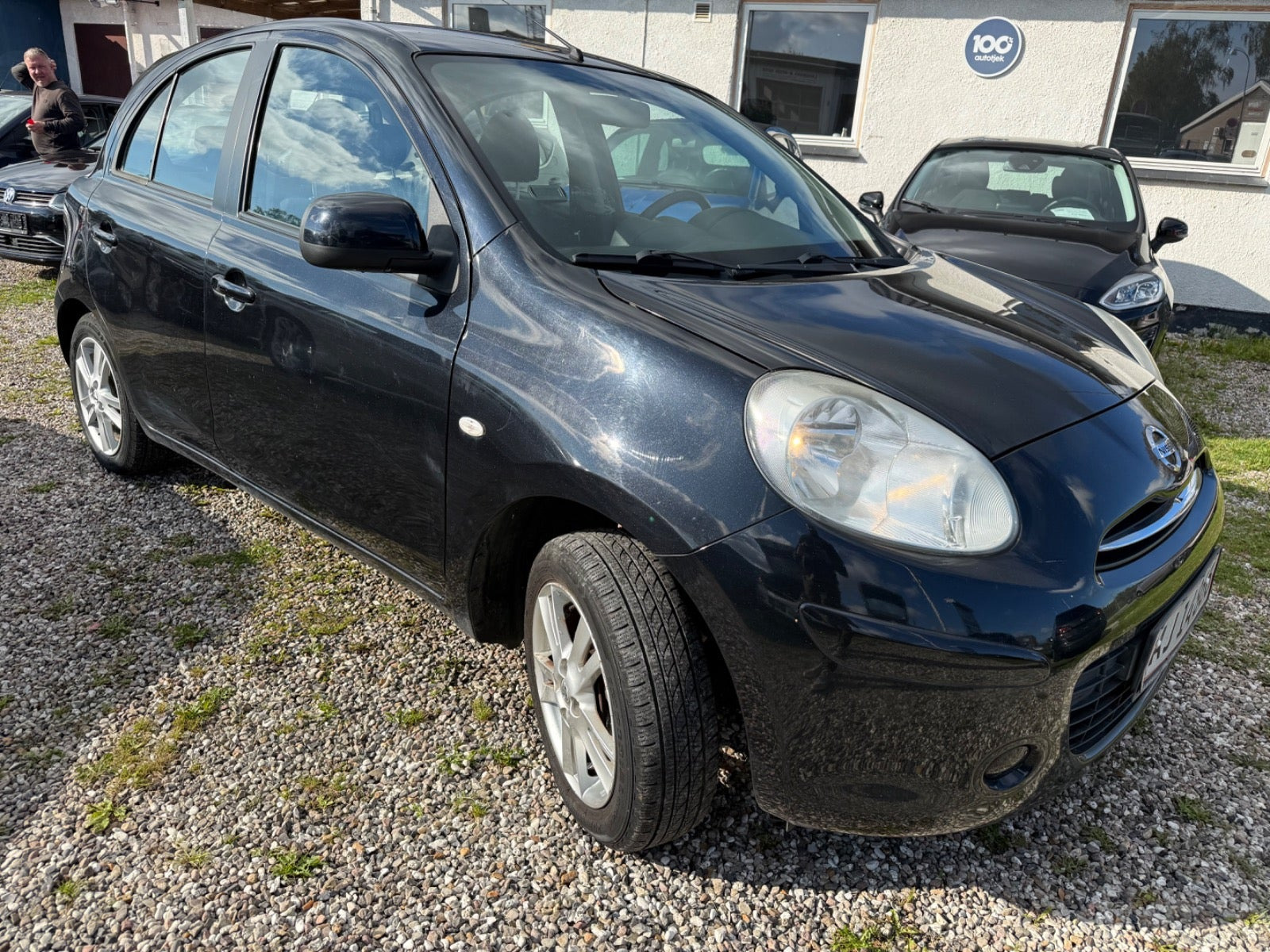 Sort Nissan Micra fra 2011