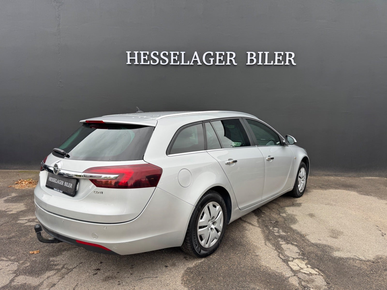 Sølv Opel Insignia fra 2016