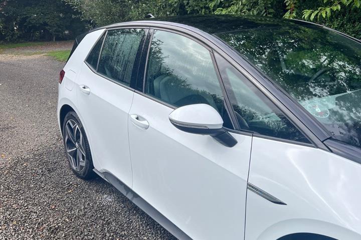 Hvid VW ID.3 fra 2021