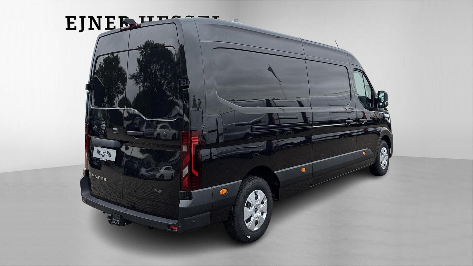 Sort Renault Master V T35 fra 2026