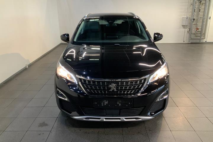 Sort Peugeot 3008 fra 2018