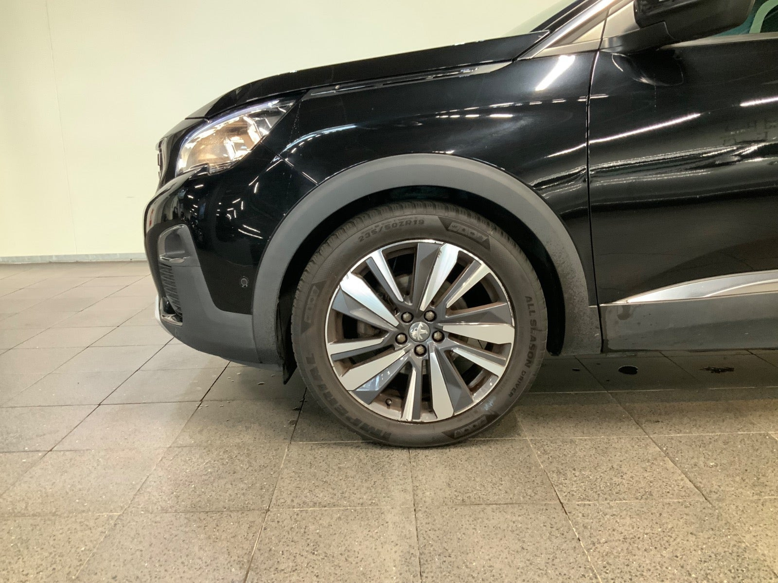 Sort Peugeot 3008 fra 2018