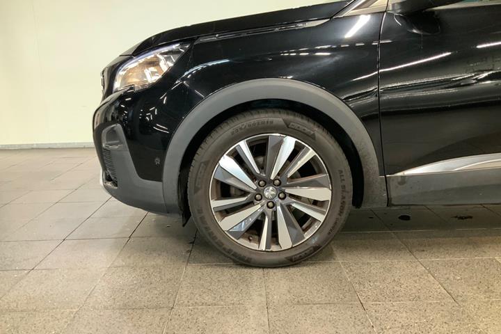 Sort Peugeot 3008 fra 2018
