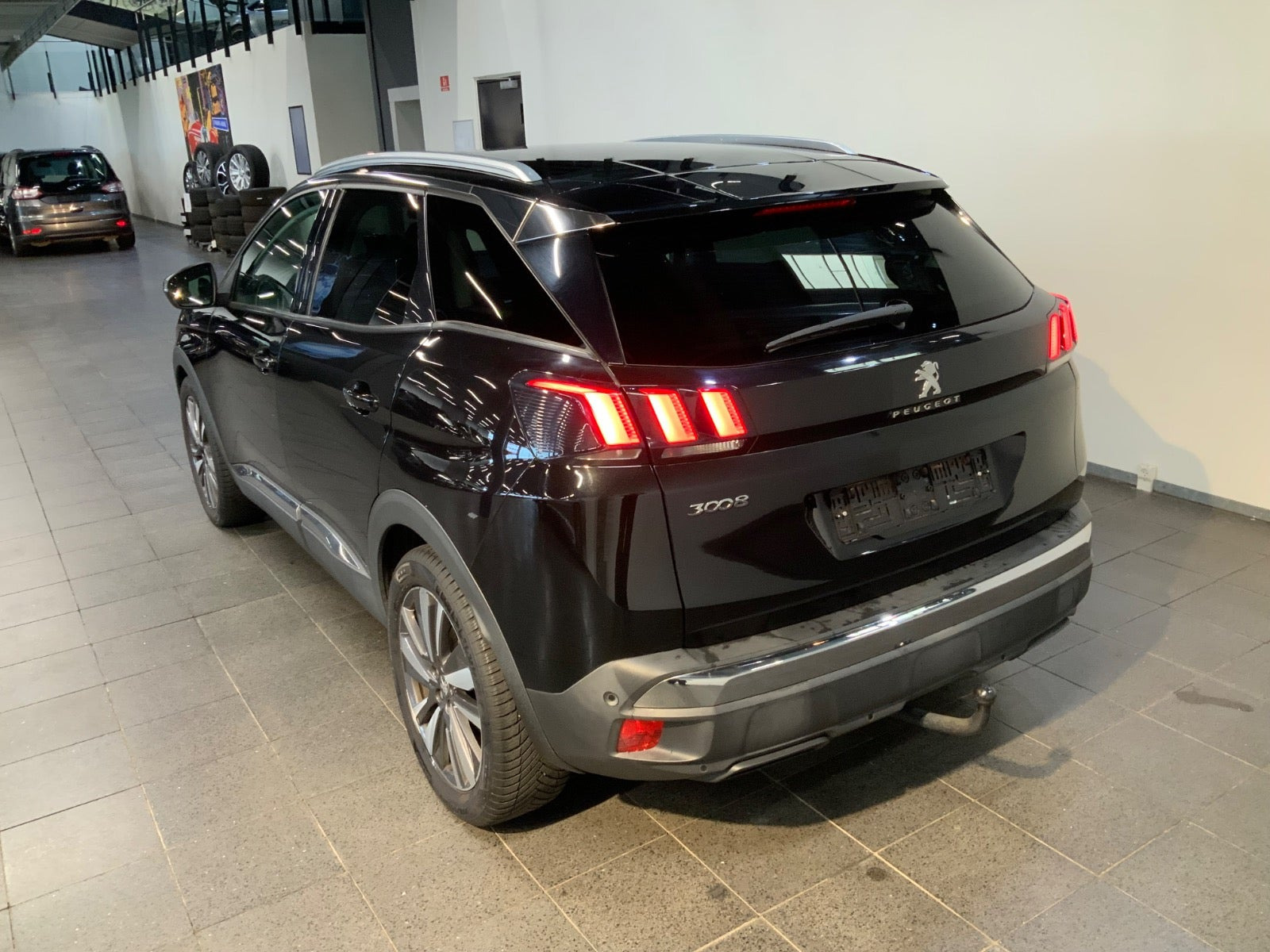 Sort Peugeot 3008 fra 2018