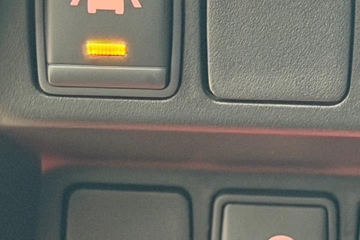 Sort Nissan Qashqai fra 2018