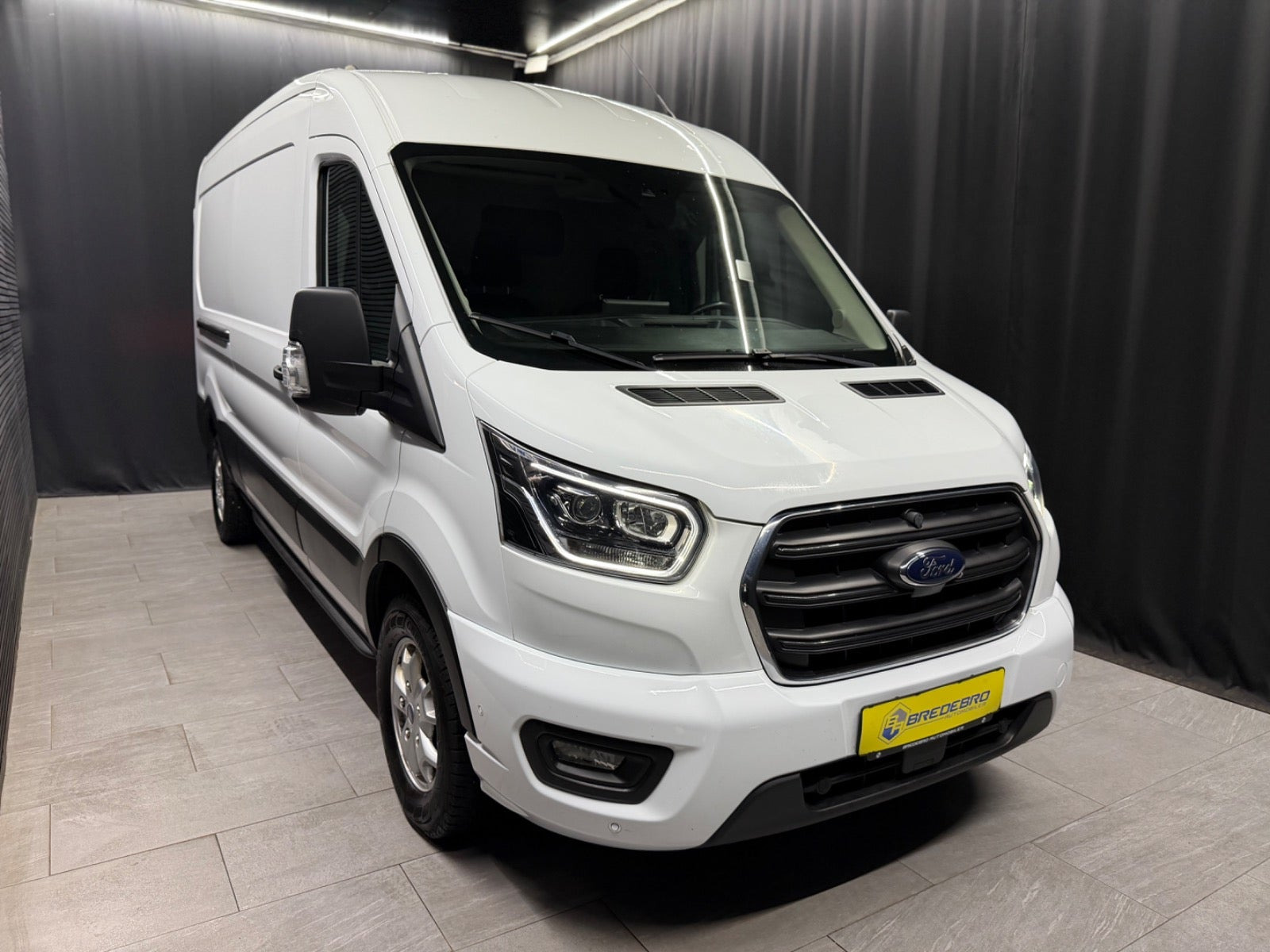 undefined Ford Transit 350 L3 Van fra 2023