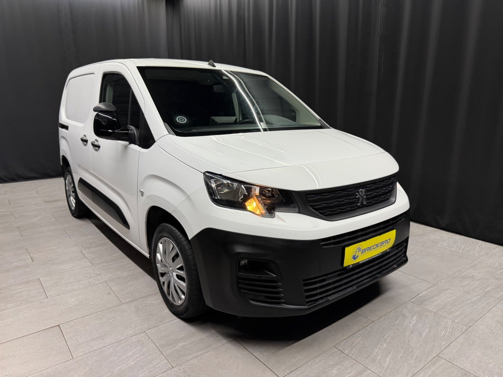 undefined Peugeot Partner fra 2022