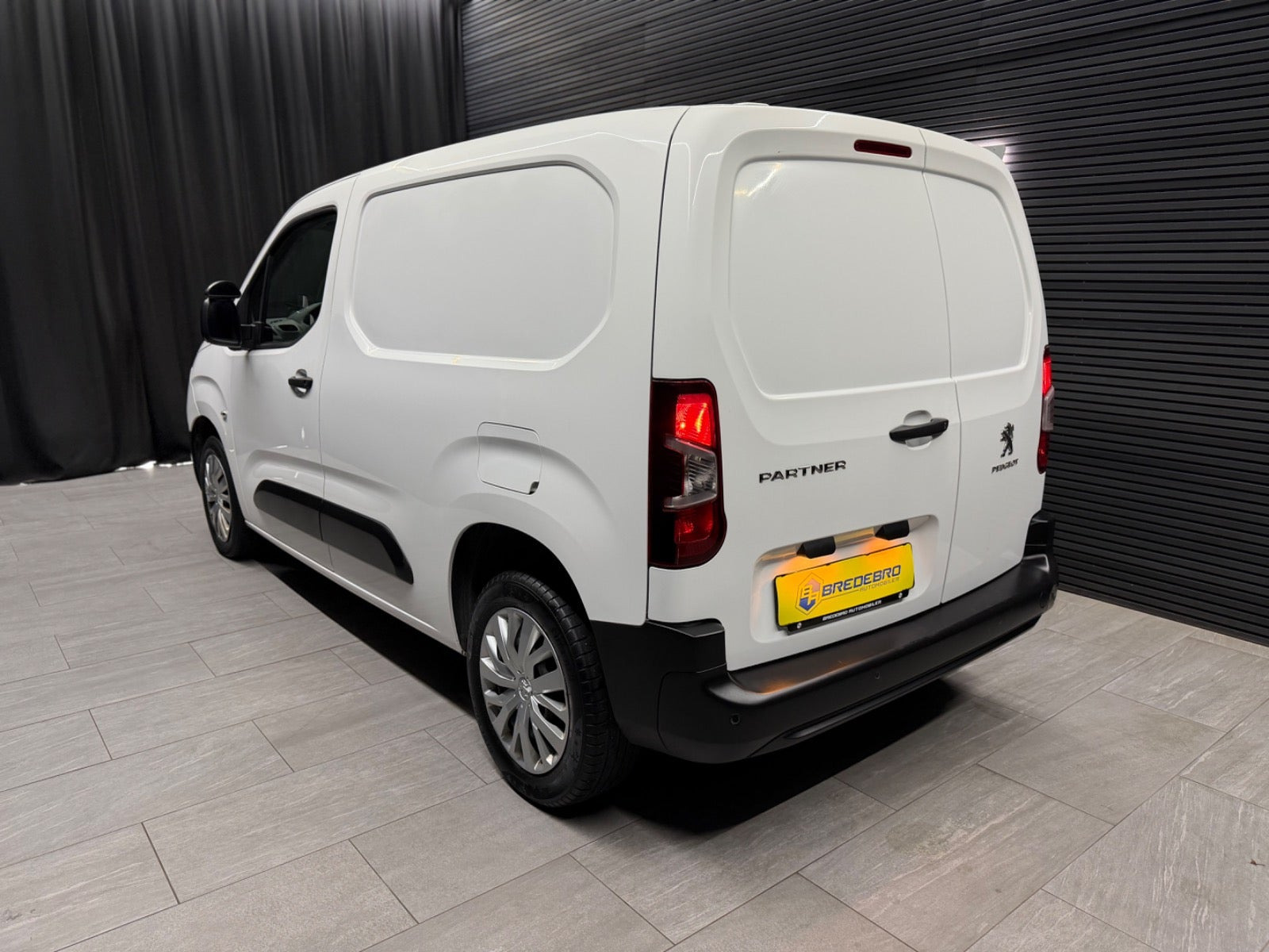undefined Peugeot Partner fra 2022