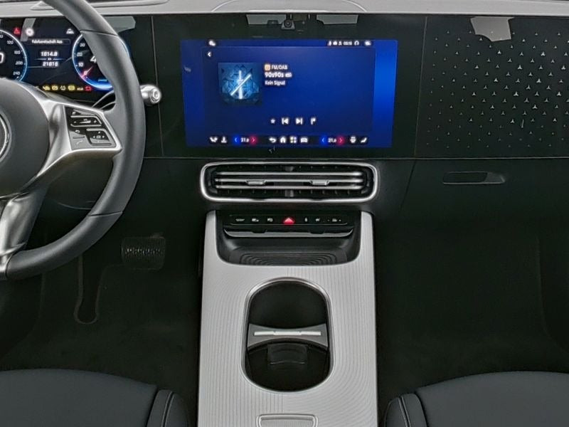 Hvid Mercedes CLA250+ fra 2025