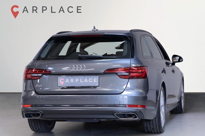 Grå Audi A4 fra 2019