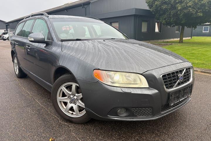 Sort Volvo V70 fra 2009
