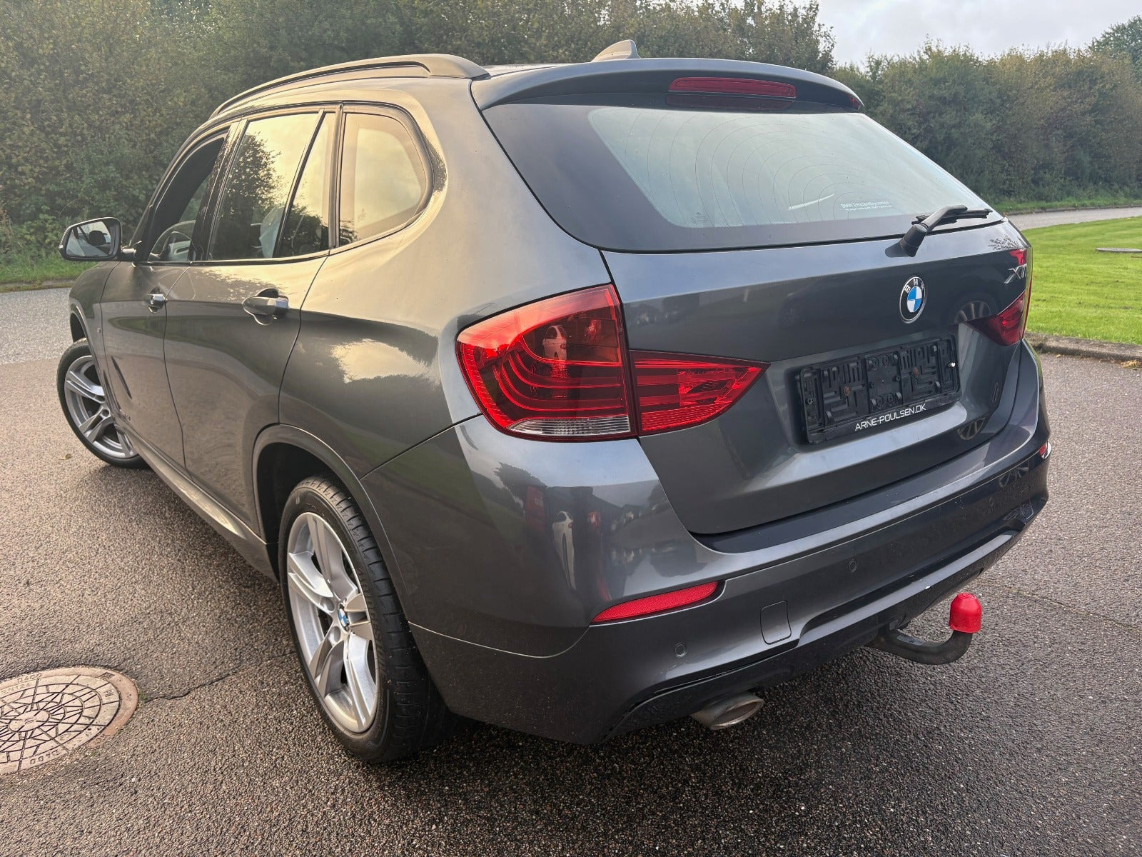 Gul BMW X1 fra 2015