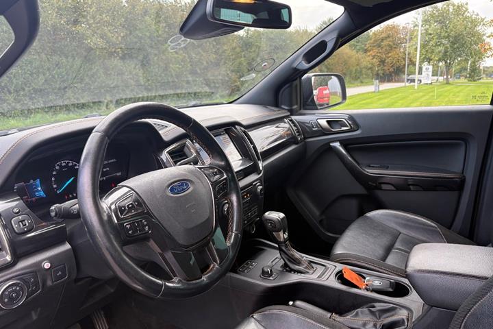 Sort Ford Ranger fra 2020