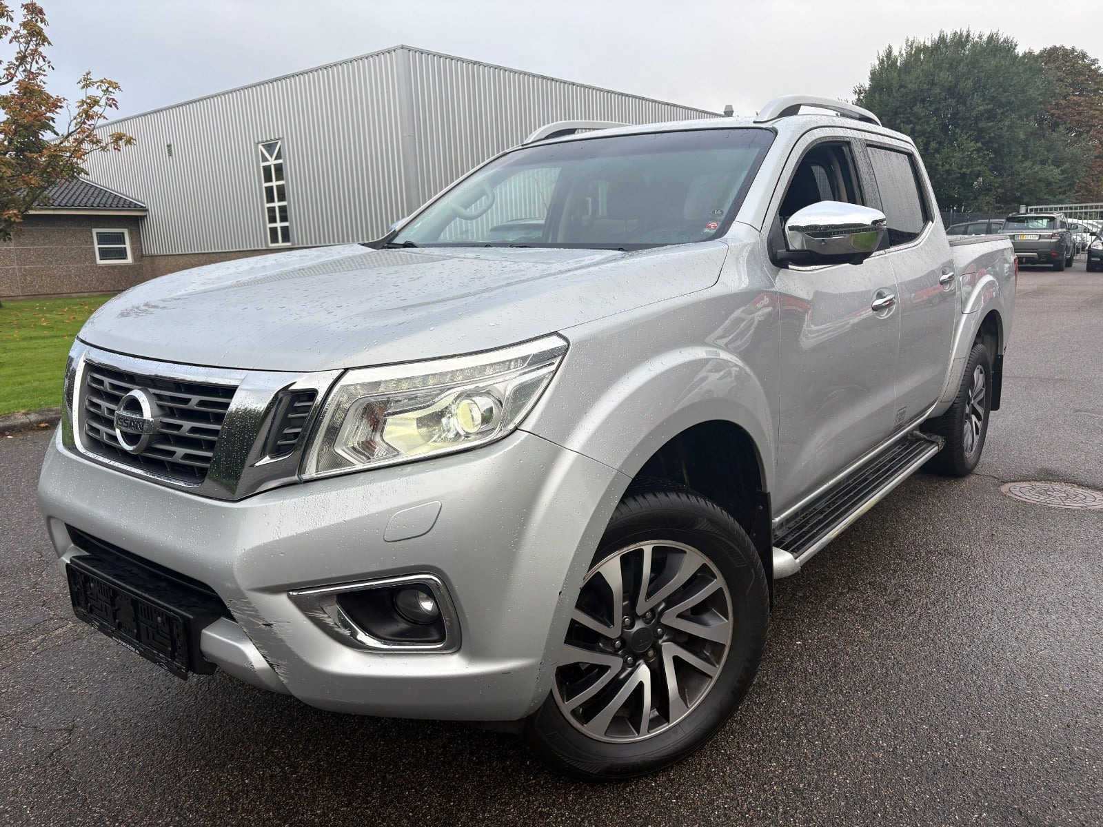 Sølv Nissan Navara fra 2021