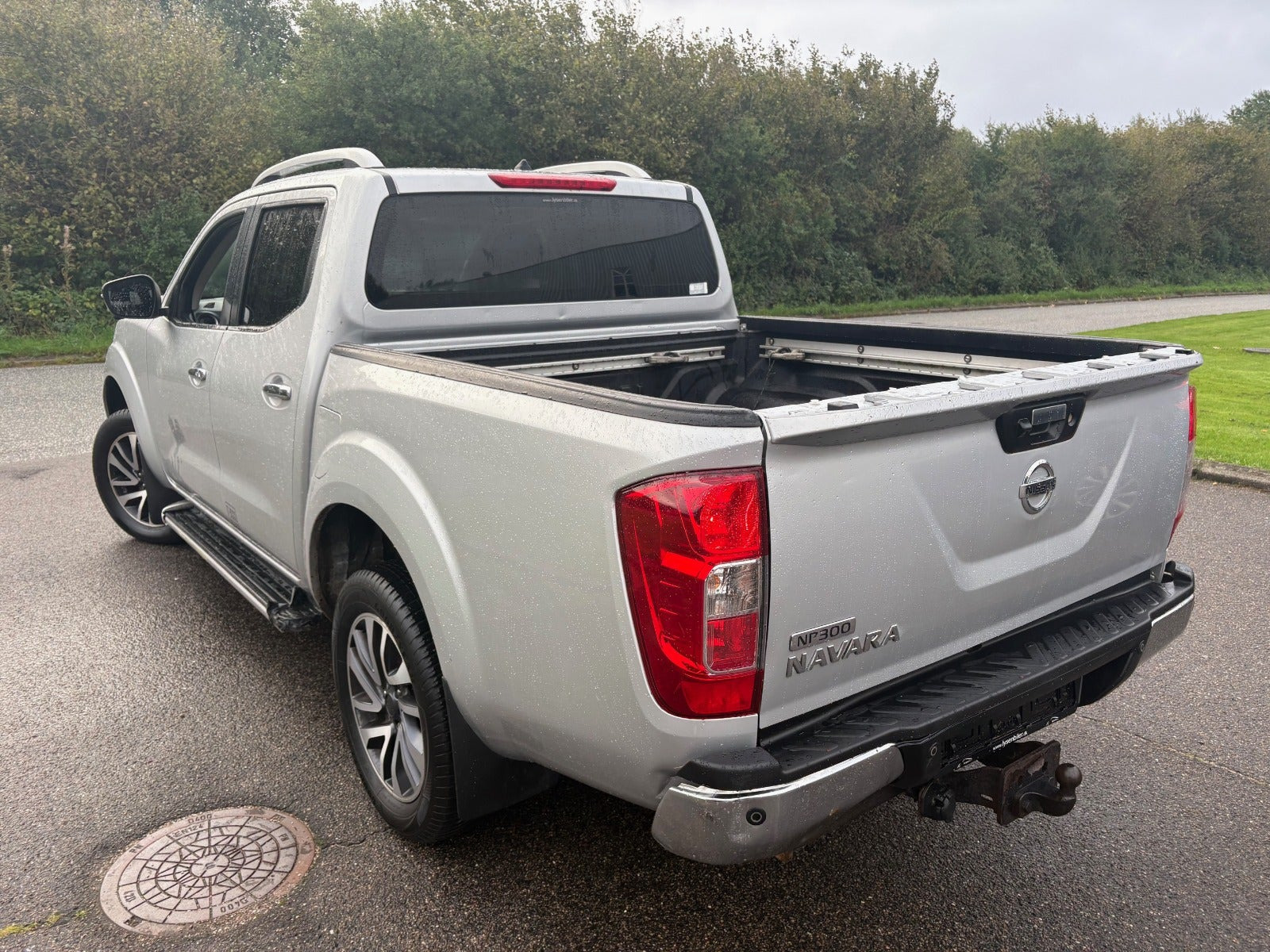 Sølv Nissan Navara fra 2021