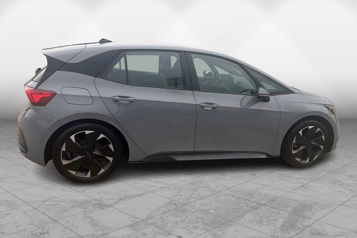 Grå Cupra Born fra 2024