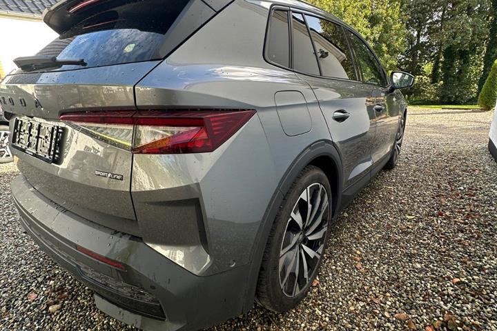 Grå Skoda Elroq fra 2025