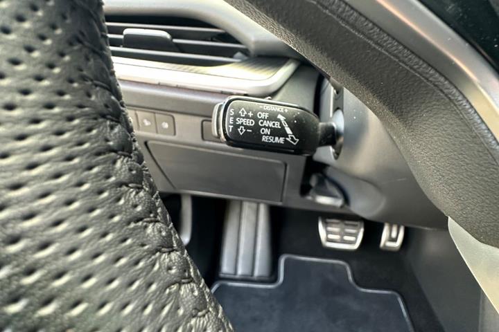 Grå Skoda Elroq fra 2025