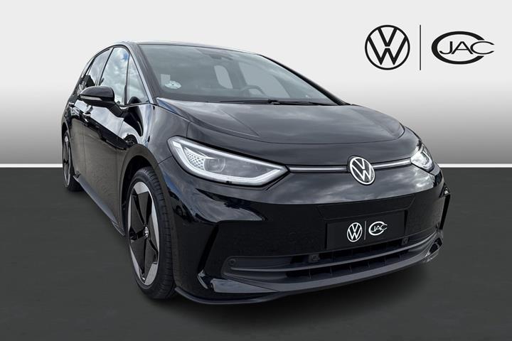 Sort VW ID.3 fra 2025 set udefra