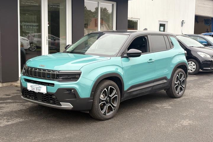 Blå Jeep Avenger fra 2024