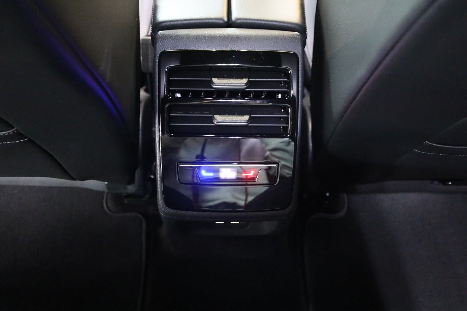 Hvid VW ID.7 fra 2024