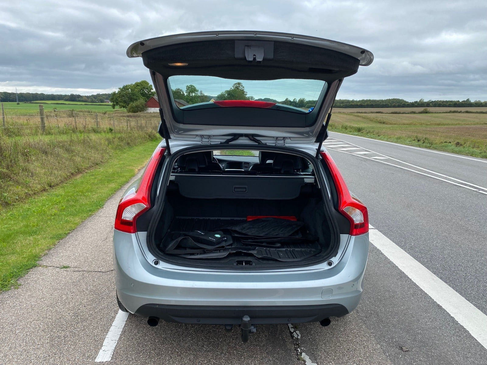 Sølv Volvo V60 fra 2012