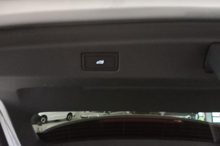 Sølv VW ID.7 fra 2025