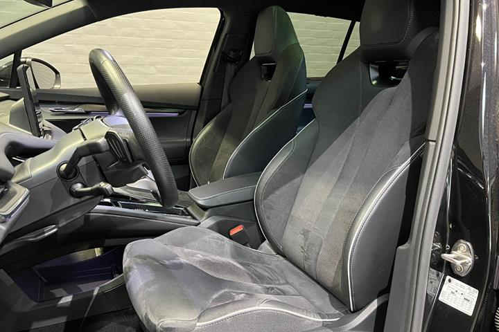 Sort Skoda Enyaq fra 2025