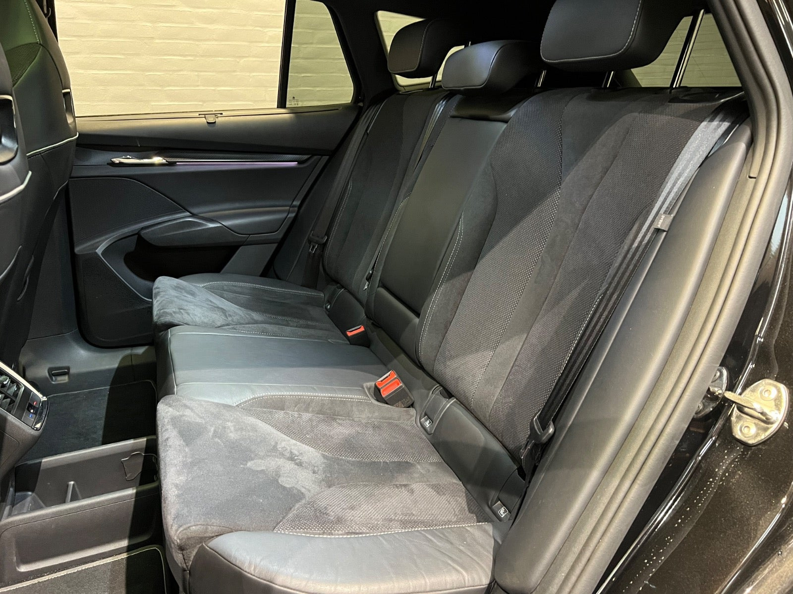 Sort Skoda Enyaq fra 2025