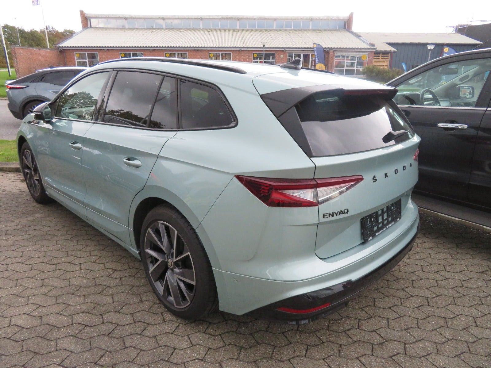 Grøn Skoda Enyaq fra 2022