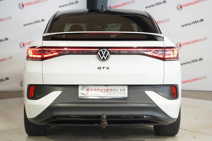 Hvid VW ID.5 fra 2023