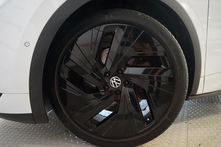 Hvid VW ID.5 fra 2023