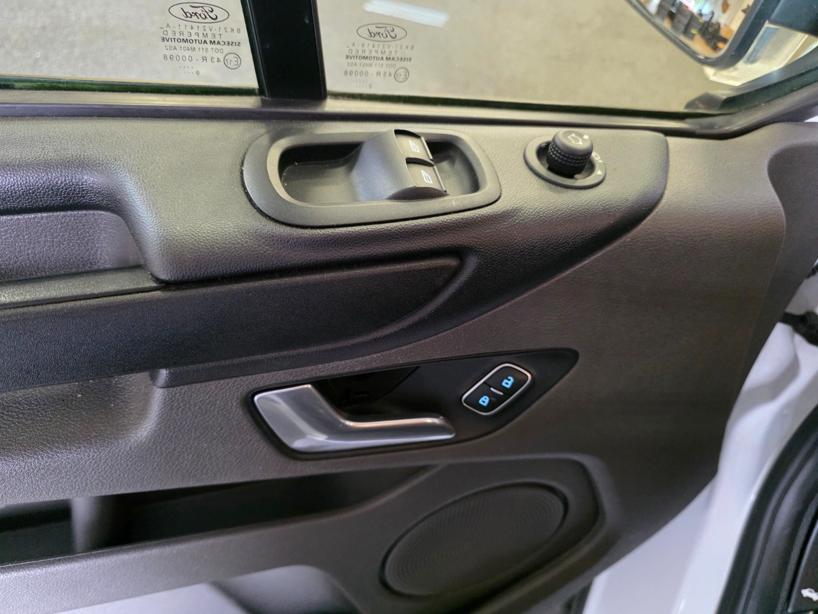 Hvid Ford Transit Custom 280 L1 fra 2019