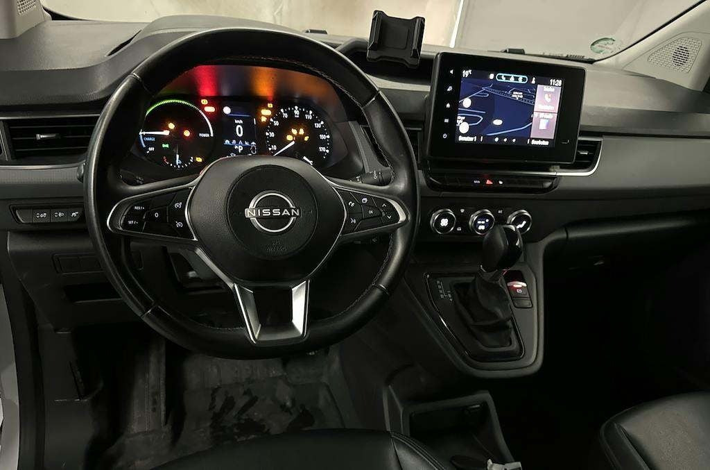 Hvid Nissan Townstar fra 2023