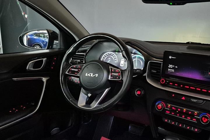 Sort Kia XCeed fra 2022