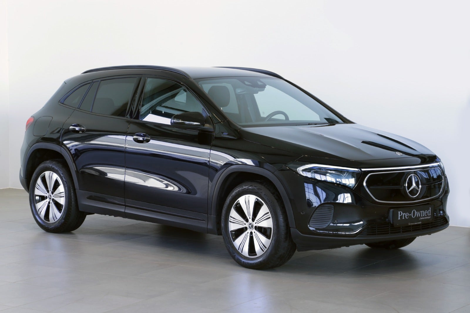Sort Mercedes EQA250 fra 2021