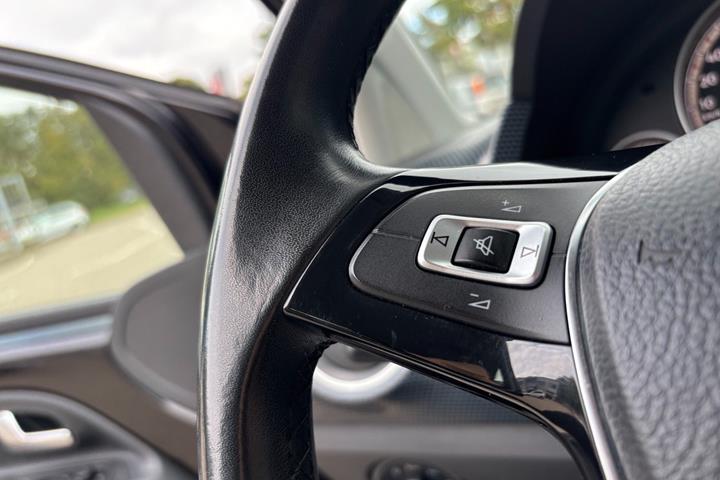 Sort VW UP! fra 2017
